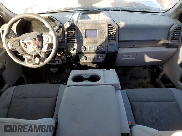 2020 Ford F-150 XL with VIN 1FTFX1E55LKD26384, listed as a Copart auction lot 87377924 with 33,639 mi miles and Salvage Title. Bid and sale history available at carsss.com. Image 8.