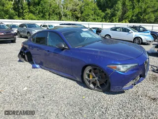 2020 Alfa Romeo Giulia with VIN ZARFAMAN3L7635613, listed as a Copart auction lot 52942535 with 40,118 mi miles and Clean Title. Bid and sale history available at carsss.com. Image 4.