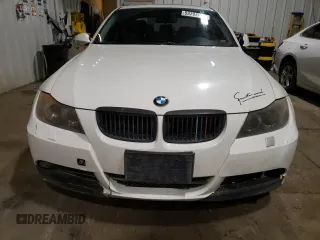 2006 BMW 3 Series 325xi with VIN WBAVD13576KV05230, listed as a Copart auction lot 53792085 with 124,190 mi miles and Salvage Title. Bid and sale history available at carsss.com. Image 5.