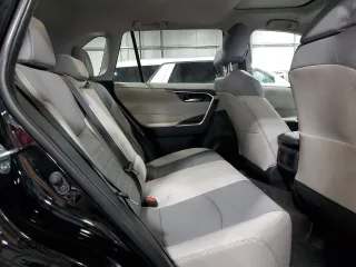 2024 Toyota RAV4 XLE Premium z VIN 2T3A1RFV0RC481791, wystawiony jako Copart lot #59015185 z przebiegiem 9 383 mil mil oraz Szkoda całkowita • Salvage title. Historia ofert i sprzedaży dostępna na DreamBid. Obrazek 11.
