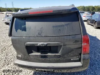2018 Chevrolet Suburban Premier with VIN 1GNSCJKC8JR288500, listed as a Copart auction lot 76538634 with 161,737 mi miles and Salvage Title. Bid and sale history available at carsss.com. Image 6.