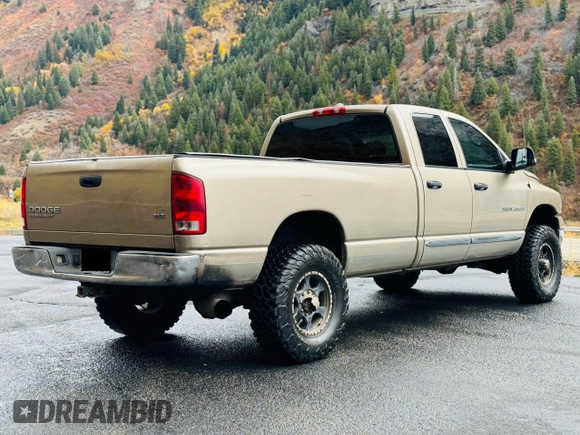 2005 Dodge Ram 2500 SLT with VIN 3D7KS28C75G782335, listed as a Copart auction lot 80124264 with 275,117 mi miles and Salvage Title. Bid and sale history available at carsss.com. Image 4.