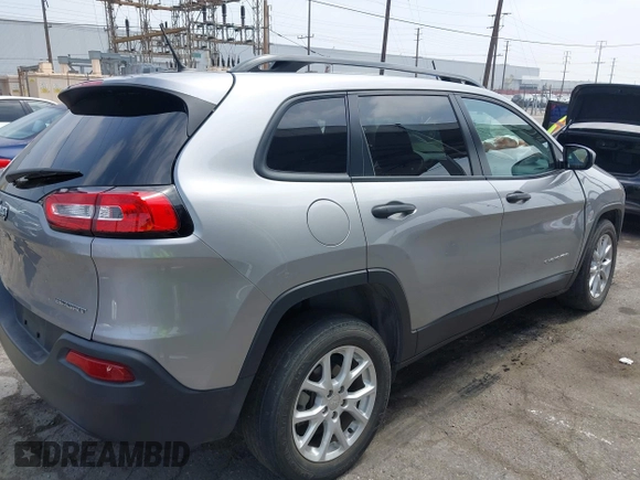 2016 Jeep Cherokee Sport with VIN 1C4PJLAB2GW324331, listed as a IAAI auction lot 42432937 with 50,270 mi miles and . Bid and sale history available at DreamBid. Image 4.