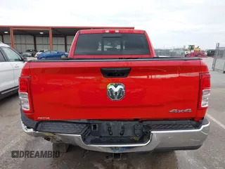 2021 Ram 2500 Tradesman с VIN 3C6UR5CJ8MG676276, выставлен на аукционе IAAI как лот 41978531 с пробегом 107 717 миль миль и . История ставок и продаж доступна на DreamBid. Изображение 16.