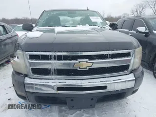 2010 Chevrolet Silverado 1500 LT with VIN 1GCSCSE04AZ294133, listed as a IAAI auction lot 41620868 with 190,835 mi miles and . Bid and sale history available at DreamBid. Image 12.