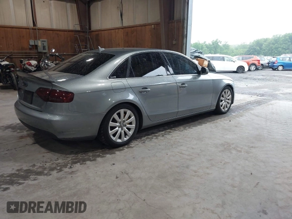2011 Audi A4 Premium Plus с VIN WAUFFAFLXBA102688, выставлен на аукционе IAAI как лот 42434639 с пробегом 113 495 миль миль и . История ставок и продаж доступна на DreamBid. Изображение 4.