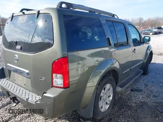 2005 Nissan Pathfinder SE with VIN 5N1AR18U45C740630, listed as a IAAI auction lot 41597662 with 267,781 mi miles. Bid and sale history available at carsss.com. Image 4.