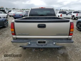 2001 Chevrolet Silverado 1500 LS with VIN 1GCEC19V01Z147398, listed as a Copart auction lot 50760265 with 279,535 mi miles and Salvage Title. Bid and sale history available at DreamBid. Image 6.
