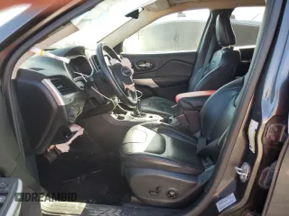 2017 Jeep Cherokee Trailhawk L Plus with VIN 1C4PJMBS2HW651480, listed as a Copart auction lot 47843795 with 96,842 mi miles and Salvage Title. Bid and sale history available at carsss.com. Image 7.