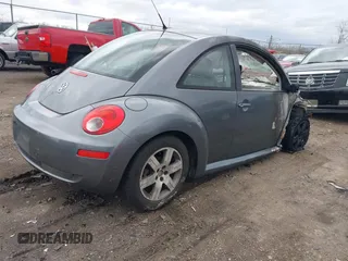 2006 Volkswagen Beetle with VIN 3VWRR31CX6M408256, listed as a IAAI auction lot 42034806 with Not Provided miles and . Bid and sale history available at DreamBid. Image 4.