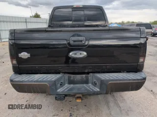 2015 Ford F-250 Lariat z VIN 1FT7W2BTXFEC34304, wystawiony jako Copart lot #55057775 z przebiegiem 128 368 mil mil oraz Szkoda całkowita • Salvage title. Historia ofert i sprzedaży dostępna na DreamBid. Obrazek 6.