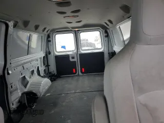 2013 Ford Econoline Cargo Commercial z VIN 1FTNE2EL8DDB01341, wystawiony jako Copart lot #43247025 z przebiegiem 146 232 mil mil oraz Szkody całkowita. Historia ofert i sprzedaży dostępna na DreamBid. Obrazek 10.