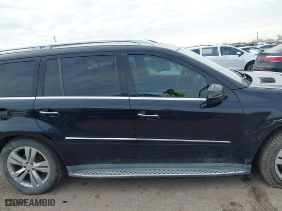 2011 Mercedes-Benz GL-Class GL 450 with VIN 4JGBF7BE4BA629312, listed as a IAAI auction lot 41384945 with 127,239 mi miles. Bid and sale history available at carsss.com. Image 13.
