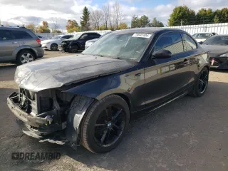 2009 BMW 1 Series 128i with VIN WBAUP73529VK75976, listed as a Copart auction lot 75642404 with 131,653 mi miles and Salvage Title. Bid and sale history available at carsss.com. Image 1.