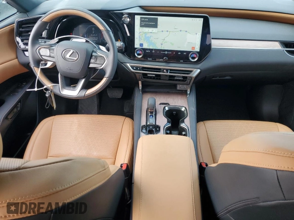 2024 Lexus RX 350 z VIN 2T2BAMBA0RC039771, wystawiony jako Copart lot #53537975 z przebiegiem 6 421 mil mil oraz Szkoda całkowita • Salvage title. Historia ofert i sprzedaży dostępna na DreamBid. Obrazek 8.