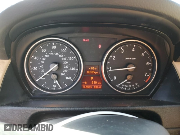 2014 BMW X1 xDrive28i with VIN WBAVL1C57EVR92896, listed as a Copart auction lot 47459295 with 140,935 mi miles and Clean Title. Bid and sale history available at carsss.com. Image 9.