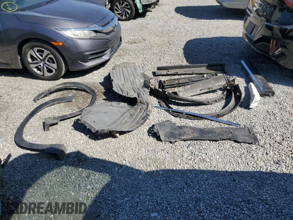 2019 Mazda CX-9 Grand Touring with VIN JM3TCBDY4K0303079, listed as a Copart auction lot 52557565 with 72,946 mi miles and Salvage Title. Bid and sale history available at DreamBid. Image 13.