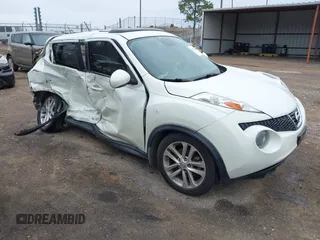 2011 Nissan Juke SL with VIN JN8AF5MR6BT021871, listed as a IAAI auction lot 41505582 with 157,293 mi miles. Bid and sale history available at carsss.com. Image 1.