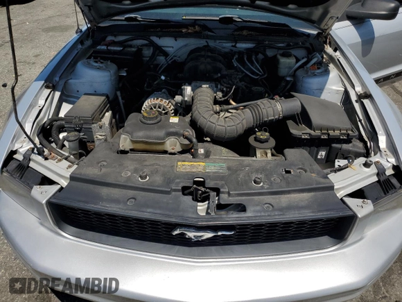 2007 Ford Mustang Deluxe with VIN 1ZVFT80N075279410, listed as a Copart auction lot 56470585 with 171,150 mi miles and Salvage title. Bid and sale history available at DreamBid. Image 11.