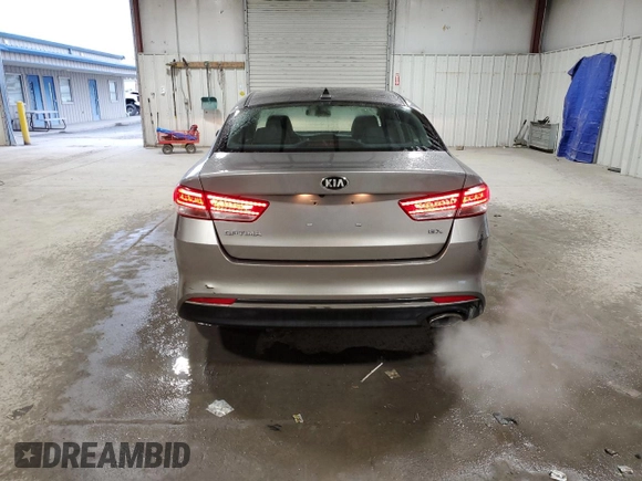 2017 Kia Optima EX with VIN 5XXGU4L39HG177348, listed as a Copart auction lot 50058575 with 28,632 mi miles and Salvage title. Bid and sale history available at DreamBid. Image 6.