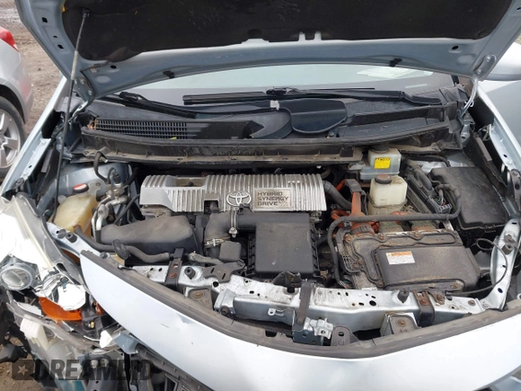 2015 Toyota Prius Two with VIN JTDZN3EU9FJ037766, listed as a IAAI auction lot 42019924 with 277,895 mi miles and . Bid and sale history available at DreamBid. Image 10.