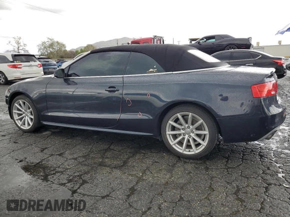 2015 Audi A5 Premium Plus z VIN WAUMFAFH9FN003278, wystawiony jako Copart lot #47593155 z przebiegiem 67 011 mil mil oraz Szkoda całkowita • Salvage title. Historia ofert i sprzedaży dostępna na DreamBid. Obrazek 2.