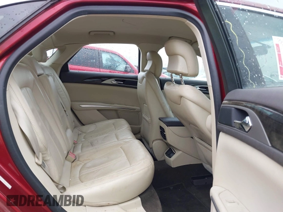 2014 Lincoln MKZ Hybrid z VIN 3LN6L2LU7ER811633, wystawiony jako IAAI lot #41870485 z przebiegiem 203 692 mil mil oraz . Historia ofert i sprzedaży dostępna na DreamBid. Obrazek 8.