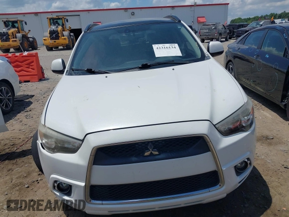 2011 Mitsubishi Outlander SE with VIN JA4AP4AU8BZ012589, listed as a IAAI auction lot 42316134 with 176,450 mi miles and . Bid and sale history available at DreamBid. Image 12.