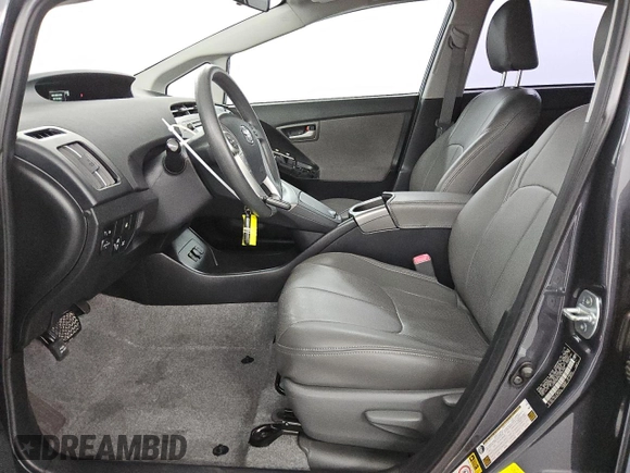 2013 Toyota Prius with VIN JTDKN3DP3D3032786, listed as a Copart auction lot 56362285 with 48,740 mi miles and Clean Title. Bid and sale history available at DreamBid. Image 7.