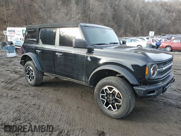 2022 Ford Bronco with VIN 1FMEE5DH8NLB29609, listed as a Copart auction lot 45769305 with 43,967 mi miles and Salvage Title. Bid and sale history available at carsss.com. Image 4.