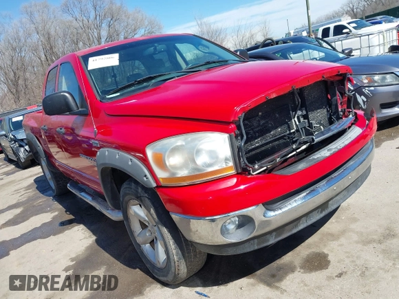 2006 Dodge 1500 SLT with VIN 1D7HU18266S679388, listed as a IAAI auction lot 41792806 with 207,161 mi miles. Bid and sale history available at carsss.com. Image 1.