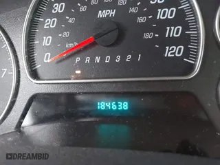2007 GMC Envoy SLE with VIN 1GKDS13S872309605, listed as a IAAI auction lot 41946509 with 184,638 mi miles. Bid and sale history available at carsss.com. Image 7.
