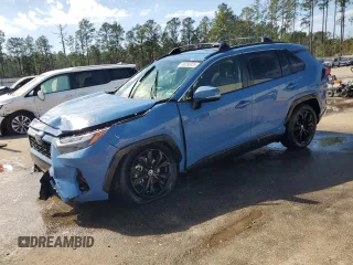 2023 Toyota RAV4 Hybrid SE z VIN JTM16RFV3PJ025313, wystawiony jako Copart lot #46288435 z przebiegiem 48 005 mil mil oraz Szkoda całkowita • Salvage title. Historia ofert i sprzedaży dostępna na DreamBid. Obrazek 1.