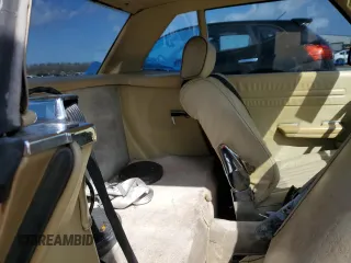 1983 Mercedes-Benz 380 SL with VIN WDBBA45AXDB020618, listed as a Copart auction lot 49071775 with 111,064 mi miles and Clean Title. Bid and sale history available at carsss.com. Image 10.