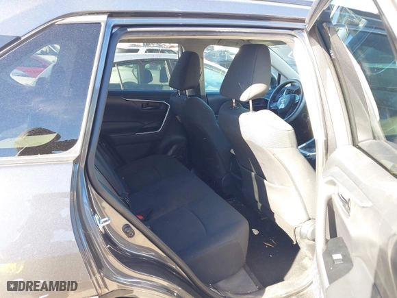 2021 Toyota RAV4 LE with VIN 2T3H1RFV9MC141966, listed as a IAAI auction lot 41328102 with 80,972 mi miles. Bid and sale history available at carsss.com. Image 8.