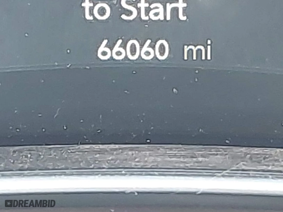 2018 Chrysler Pacifica Touring L Plus with VIN 2C4RC1EG8JR310799, listed as a IAAI auction lot 39754355 with 66,060 mi miles. Bid and sale history available at carsss.com. Image 15.
