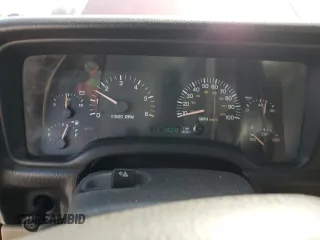 2001 Jeep Cherokee Sport with VIN 1J4FT48S21L538823, listed as a Copart auction lot 56385885 with 157,808 mi miles and Clean title. Bid and sale history available at DreamBid. Image 9.