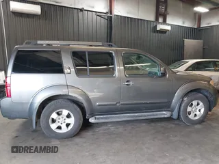 2005 Nissan Pathfinder SE with VIN 5N1AR18U95C730255, listed as a IAAI auction lot 41610769 with 154,252 mi miles. Bid and sale history available at carsss.com. Image 13.