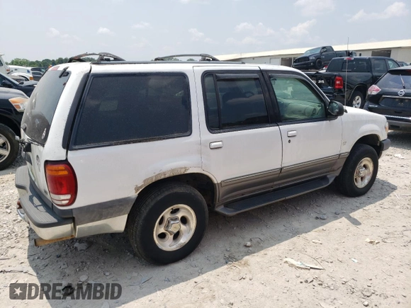 2000 Ford Explorer XLT with VIN 1FMZU83P8YUB63966, listed as a Copart auction lot 59455755 with 136,852 mi miles and Clean title. Bid and sale history available at DreamBid. Image 3.