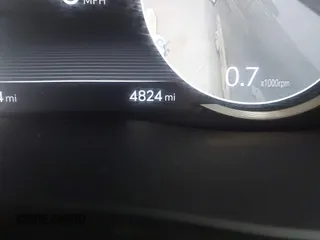 2024 Genesis GV70 Sport z VIN 5NMMCDTC6RH013693, wystawiony jako IAAI lot #42316363 z przebiegiem 4 824 mil mil oraz . Historia ofert i sprzedaży dostępna na DreamBid. Obrazek 16.