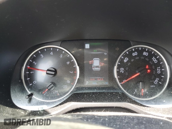 2022 Toyota RAV4 LE with VIN 2T3F1RFV6NC273303, listed as a Copart auction lot 61099085 with 33,712 mi miles and Salvage title. Bid and sale history available at DreamBid. Image 9.