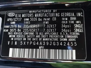 2018 Kia Sorento LX with VIN 5XYPG4A39JG342455, listed as a IAAI auction lot 41366386 with 131,033 mi miles. Bid and sale history available at carsss.com. Image 9.