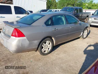 2006 Chevrolet Impala LT 3.9L with VIN 2G1WC581X69290296, listed as a IAAI auction lot 42166278 with 105,489 mi miles and . Bid and sale history available at DreamBid. Image 4.