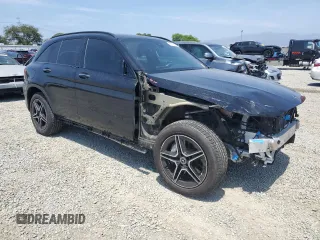 2020 Mercedes-Benz GLC 300 with VIN WDC0G8DB7LF741618, listed as a Copart auction lot 60753135 with 59,720 mi miles and Salvage title. Bid and sale history available at DreamBid. Image 4.