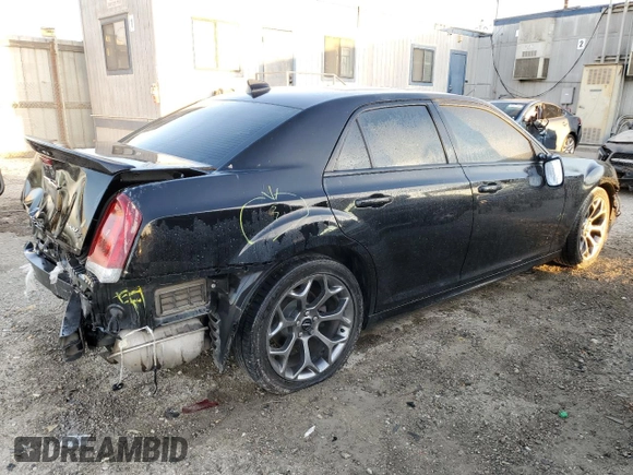2017 Chrysler 300 S with VIN 2C3CCABG5HH628216, listed as a Copart auction lot 81404634 with 175,887 mi miles and Clean Title. Bid and sale history available at DreamBid. Image 3.