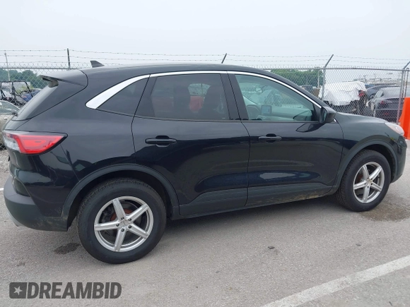 2021 Ford Escape SE z VIN 1FMCU9G6XMUA27362, wystawiony jako IAAI lot #42438771 z przebiegiem 36 040 mil mil oraz . Historia ofert i sprzedaży dostępna na DreamBid. Obrazek 13.