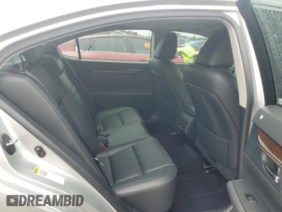 2014 Lexus ES 330 z VIN JTHBK1GG5E2138588, wystawiony jako Copart lot #58828185 z przebiegiem 64 911 mil mil oraz Szkoda całkowita • Salvage title. Historia ofert i sprzedaży dostępna na DreamBid. Obrazek 10.