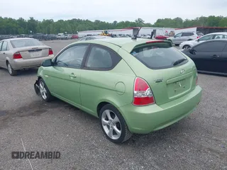 2009 Hyundai Accent Auto SE z VIN KMHCN36C19U134535, wystawiony jako IAAI lot #42351330 z przebiegiem 39 846 mil mil oraz . Historia ofert i sprzedaży dostępna na DreamBid. Obrazek 3.