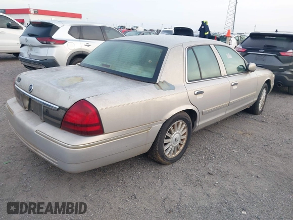 2008 Mercury Grand Marquis LS with VIN 2MEFM75V38X661481, listed as a IAAI auction lot 42079891 with 206,421 mi miles and . Bid and sale history available at DreamBid. Image 4.