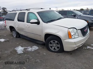 2012 GMC Yukon XL SLT with VIN 1GKS2KE79CR252581, listed as a IAAI auction lot 41330370 with 158,736 mi miles. Bid and sale history available at carsss.com. Image 1.